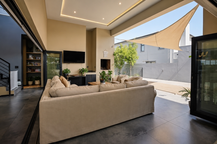 4 Bedroom Property for Sale in Sagewood Western Cape
